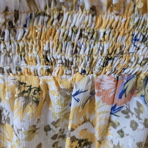 Joie Crop Top Floral Blouse Smocked Off The Shoulder Flowy - Picture 7 of 12